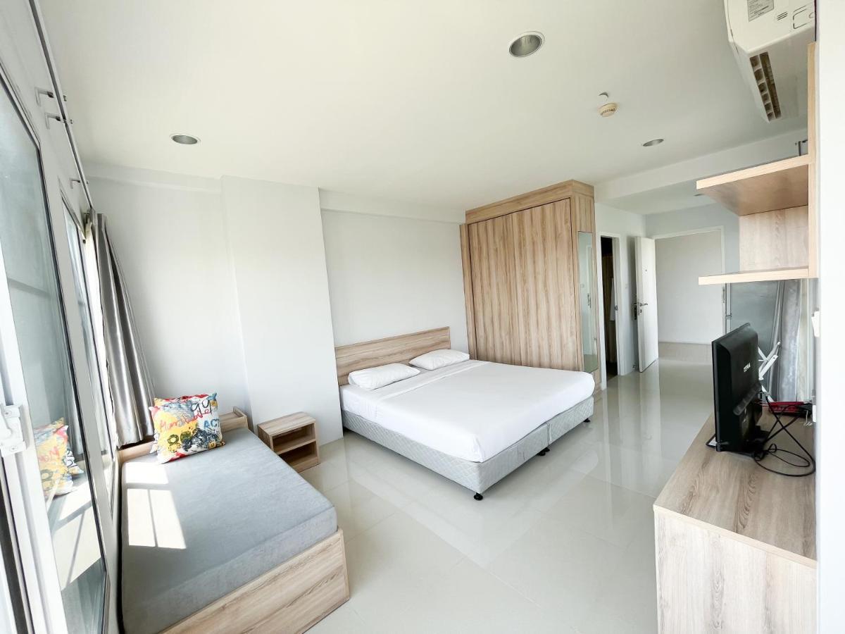 Des Res Hotel And Residence Bangkok Luaran gambar